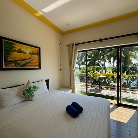 Coral Riverside Homestay & Hostel 会安 外观 照片