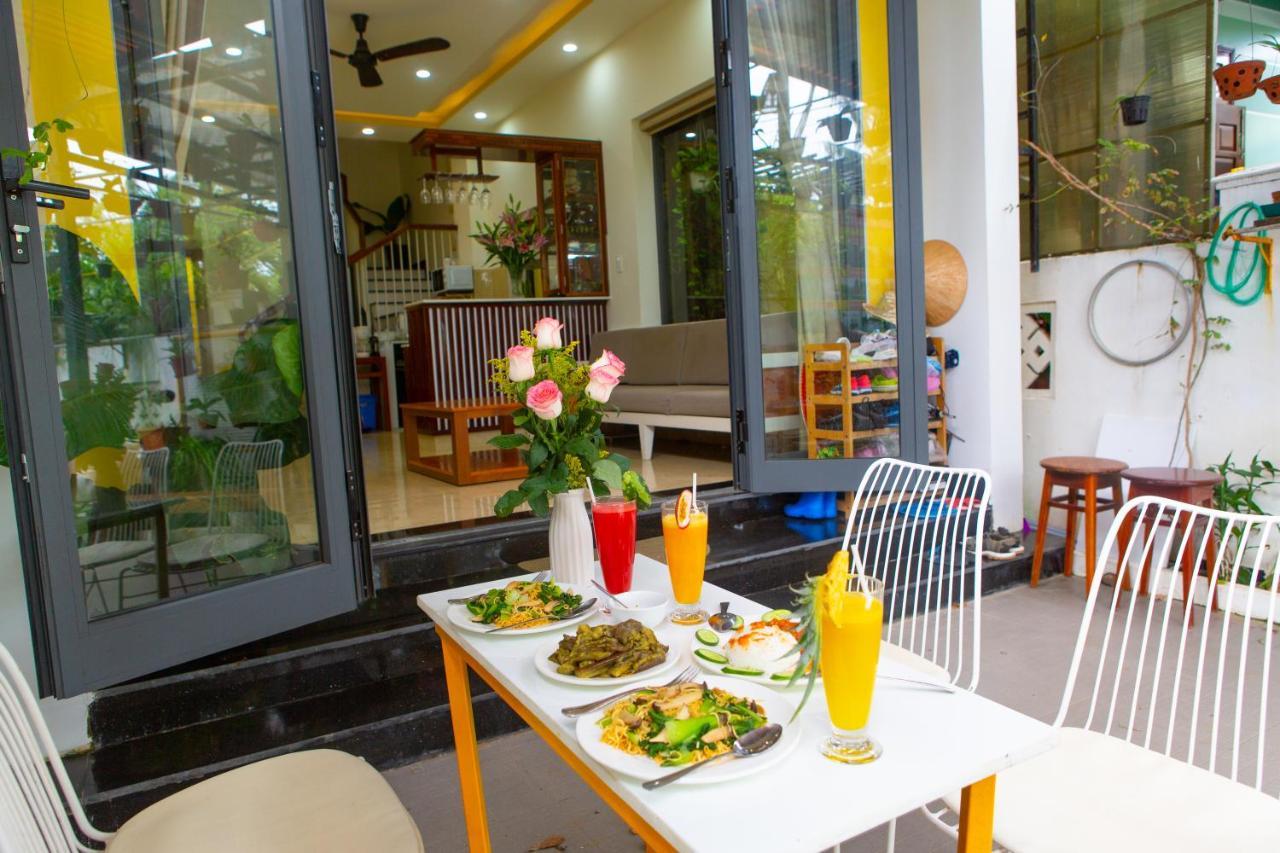 Coral Riverside Homestay & Hostel 会安 外观 照片