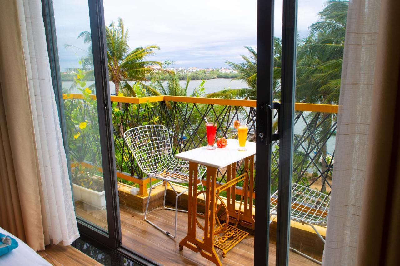 Coral Riverside Homestay & Hostel 会安 外观 照片