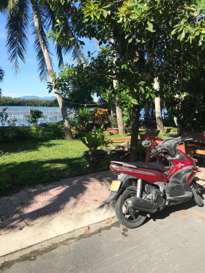 Coral Riverside Homestay & Hostel 会安 外观 照片