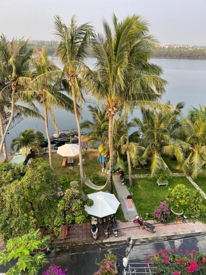 Coral Riverside Homestay & Hostel 会安 外观 照片