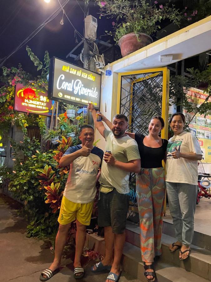 Coral Riverside Homestay & Hostel 会安 外观 照片